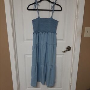 Madewell Denim Lucie Tie-Strap Smocked Midi Dress size M